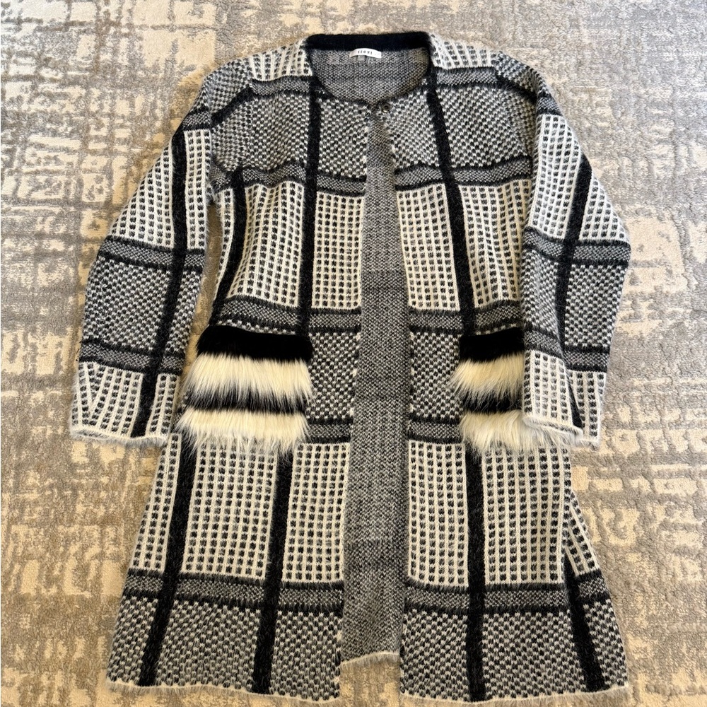Sioni Sweater